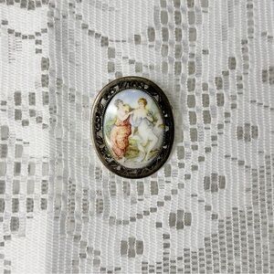Vintage Fragonard Style Ornate Cameo Brooch